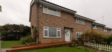 2 bed terraced house for sale