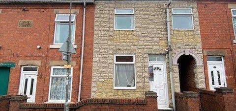 2 bed terraced house to rent