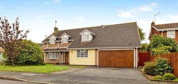 5 bedroom detached house for sale