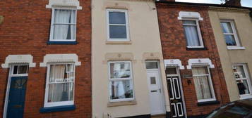 Terraced house to rent in Avenue Road Extension, Leicester LE2