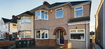 4 bedroom semi-detached house for sale