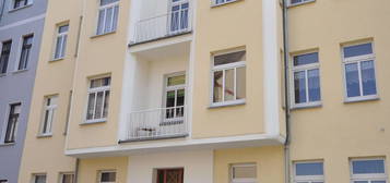 **Neu renovierte** 3-Zimmerwohnung mit Loggia uvm.