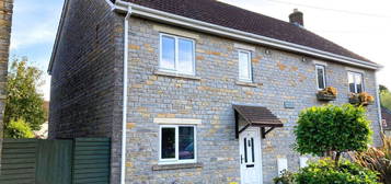 3 bed semi-detached house for sale