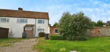 3 bedroom semi-detached house to rent