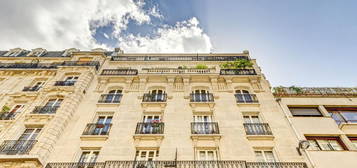 Magnifique Appartement atypique de 123 m² à Convention, Paris