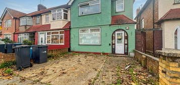 3 bed terraced house for sale