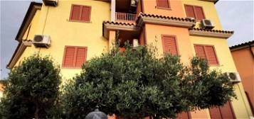 Casa indipendente in vendita in via Monte Bianco