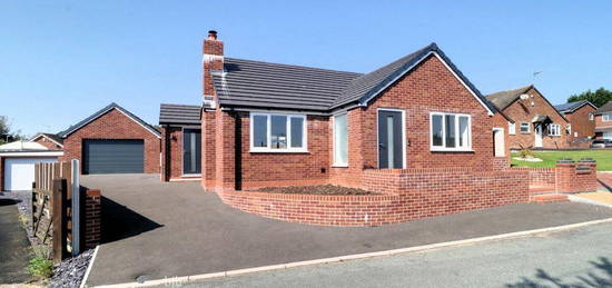 2 bedroom detached bungalow for sale