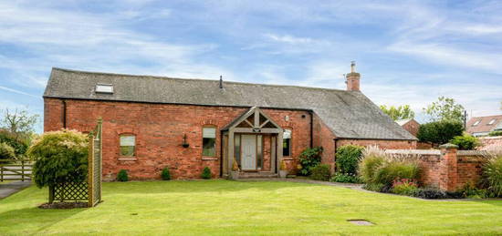 3 bedroom barn conversion for sale