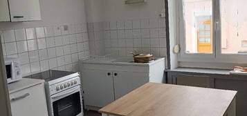 Appartement meublé au calme proximité lycée Bouchardon