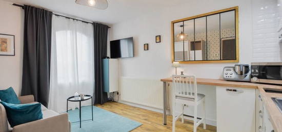 Studio meublé  à louer, 1 pièce, 20 m²