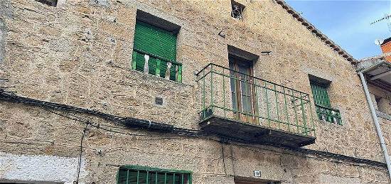Casa en calle Cañada en Manzanares el Real