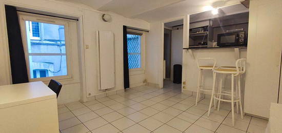 Studio 1 pièce 22 m²