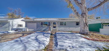 1511 N Chelton Rd, Colorado Springs, CO 80909