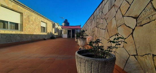 Casa en plaza Mayor en Cuatro Vientos, Ponferrada