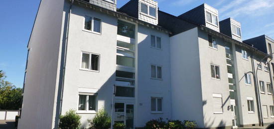 gepflegtes helles Appartement mit großer Terrasse