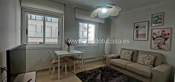 Apartamento en venta en Ourense, Sanxenxo pueblo