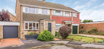 3 bed semi-detached house for sale