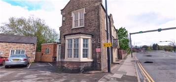 Flat to rent in Canwick Road, Lincoln LN5