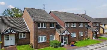 Property for sale in Acorn Drive, Wokingham, Berkshire RG40