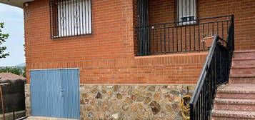 Casa de pueblo en venta en calle Cañada Real, 8