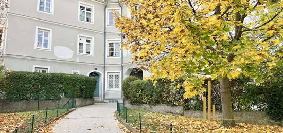 Unbefristet: 2 Zimmer Altbauwohnung in der Herbeckstrasse