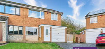 3 bed semi-detached house for sale