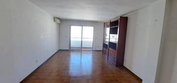 Piso en venta en Triana Este