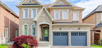 7 THORNHILL RAVINES CRESCENT, Vaughan (Patterson), Ontario 