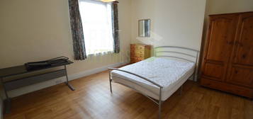 3 bed shared accommodation to rent