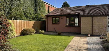 2 bedroom semi-detached bungalow for sale