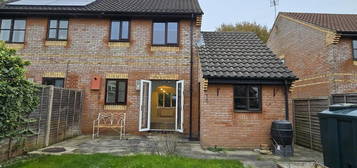 3 bedroom semi-detached house