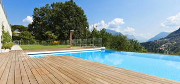 DERNIERE OPPORTUNITE SUR LA FRENCH RIVIERA CANNOISE: VILLA D'EXCEPTION de  4 PIECES DANS CADRE PRIVILEGIE A MOUGINS