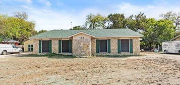 104 Cedar Holw UNIT A, Wimberley, TX 78676