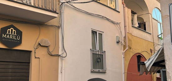 Casa indipendente in affitto in via Sant' Anna, 60