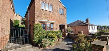 3 bedroom detached house