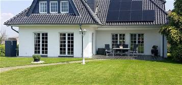 Aldenhoven-Schleiden hochwertig ausgestattetes Einfamilienhaus in unverbaubarer Feldrandlage