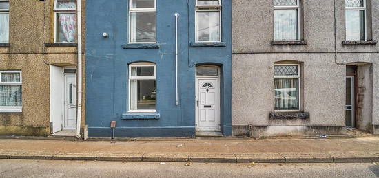 3 bed terraced house for sale