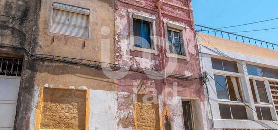 Casa tradicional T1 em Loulé (São Clemente) de 50,00 m2