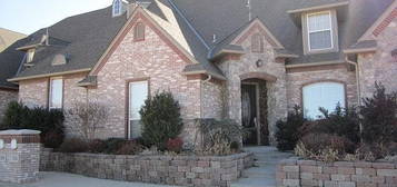 134 Rue De Montserrat, Norman, OK 73071