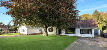 4 bedroom detached bungalow for sale