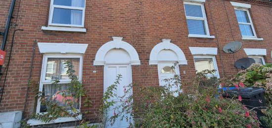 Terraced house for sale