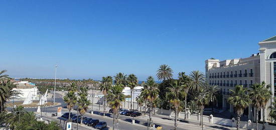 Piso en calle D'eugènia Viñes, El Cabanyal- El Canyamelar, Valencia