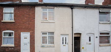 2 bed terraced house for sale