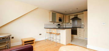 2 bedroom flat