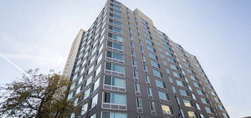 4600 N Clarendon Ave Apt 203, Chicago, IL 60640