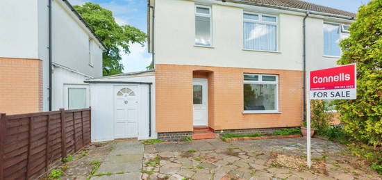 3 bed semi-detached house for sale