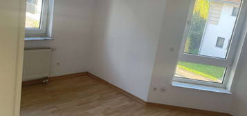 Freundliche 4-Zimmer-Wohnung mit Balkon in Bruchköbel