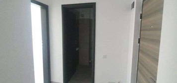 Apartament 3 camere 63  zona Leroy Merlin Bragadiru .