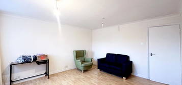 2 bed flat to rent